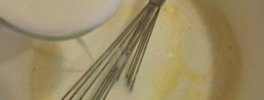 оладьи из прокисшего молока. Шаг 2