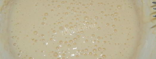 оладьи классические на кефире. Шаг 4