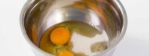 оладьи на кислом молоке. Шаг 2