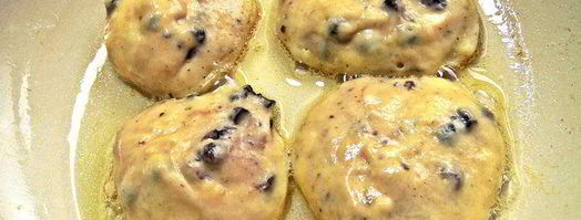 оладьи с черникой и шоколадом. Шаг 5