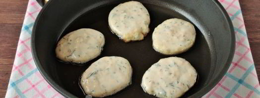 оладьи с сыром на кефире. Шаг 9