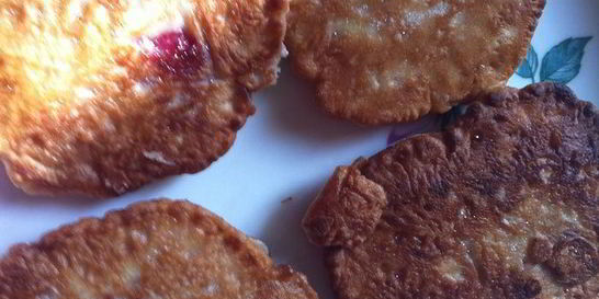 Оладьи яблоко с вишней