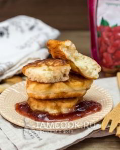 Пышные оладьи на теплом кефире