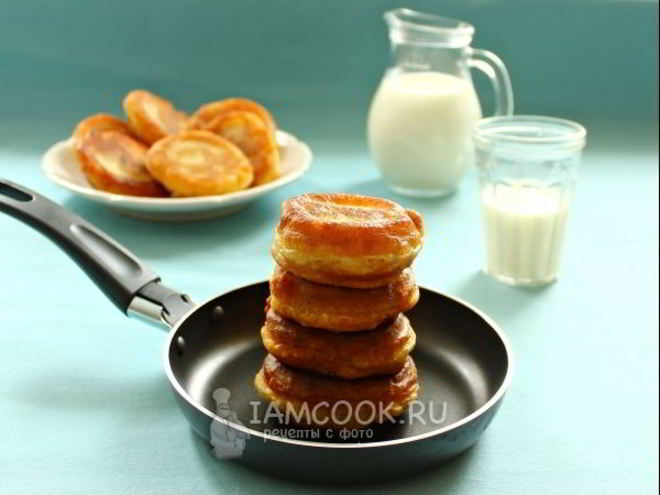 Рецепт пышных оладий на воде без дрожжей