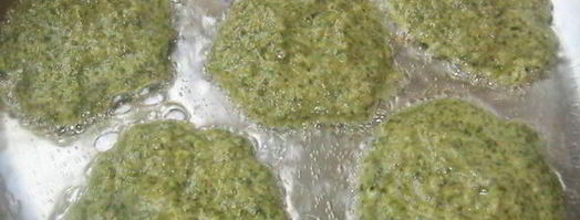 силка — оладьи из свекольной ботвы. Шаг 3