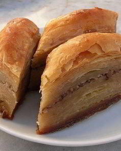 Пахлава с грецкими орехами