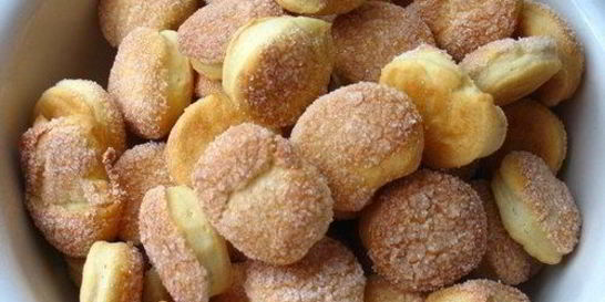 Быстрое слоеное печенье на сметане