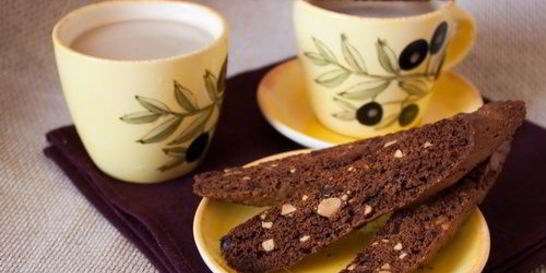 Двойные шоколадные бискотти с имбирем