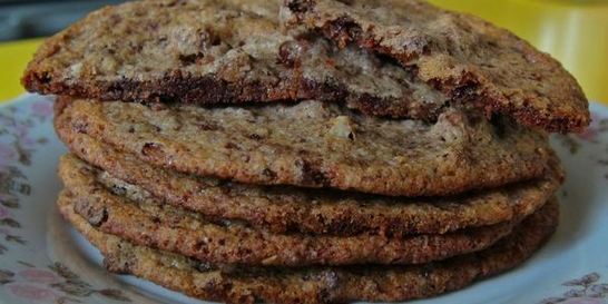 Хрустящее печенье с мягким шоколадом внутри