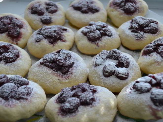 Рецепт печенья с вишней и с шоколадом