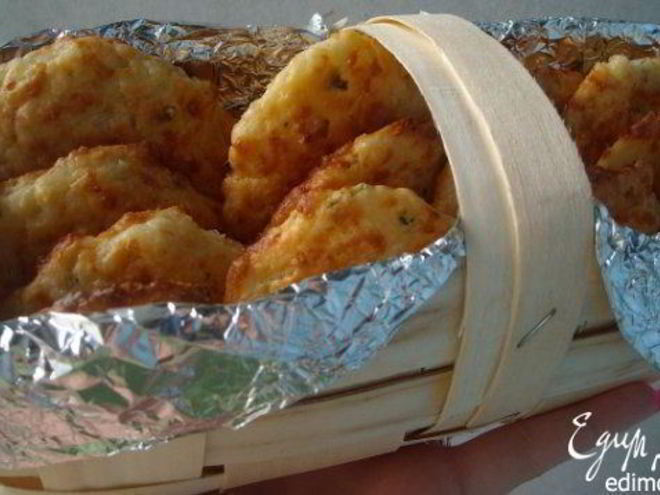 Рецепт печенья с зеленым луком и сыром