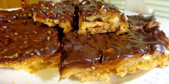 Шоколадное печенье с кешью и кремом тоффи