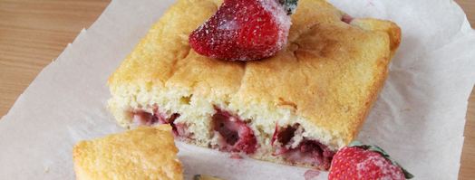 бисквитный пирог с клубникой. Шаг 9