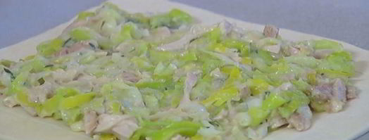 быстрый пирог с курицей и луком-пореем. Шаг 9