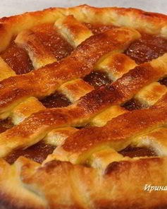 Дрожжевой пирог с яблочным джемом