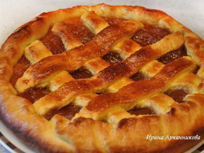 Рецепт дрожжевого пирога с яблочным джемом