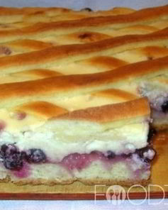 Дрожжевой пирог со смородиной