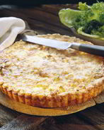 Готовим пирог с сыром из слоеного теста