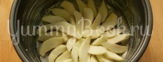 грушевый пирог в мультиварке. Шаг 8