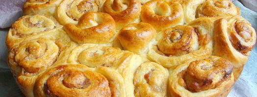 медовый пирог с карамелизированными яблоками и корицей. Шаг 13