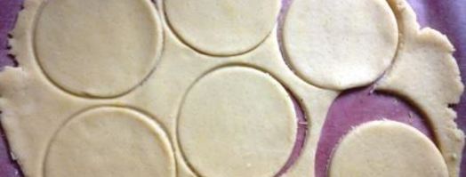 мини-пироги с персиками. Шаг 4