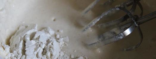 песочный пирог с творогом и хурмой. Шаг 8