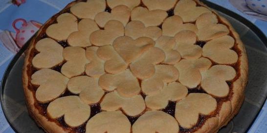 Песочный пирог с вареньем