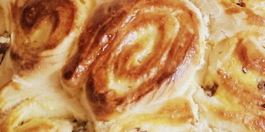 Пирог из булочек бриошь с кремом патисьер