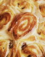 Пирог из булочек бриошь с кремом патисьер