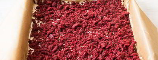 пирог красный бархат с чизкейковой прослойкой. Шаг 12