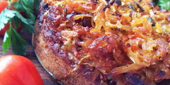 Пирог с капустой и лисичками