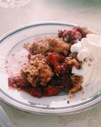 Пирог с клубникой Крамбл