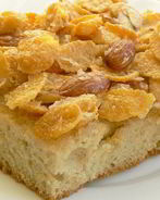 Пирог с кукурузными хлопьями и миндалем