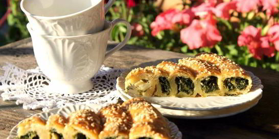 Пирог Улитка со шпинатом