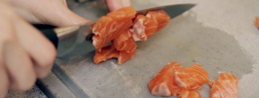 слоеный пирог с форелью и шпинатом. Шаг 4