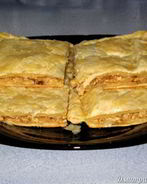 Слоеный пирог с капустой