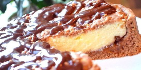 Творожный пирог с вареньем