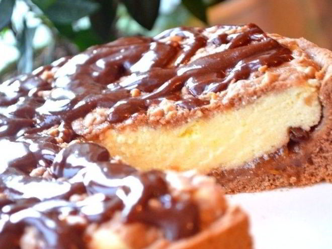 Рецепт творожного пирога с вареньем