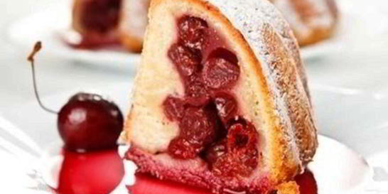 Вишнево-творожный пирог