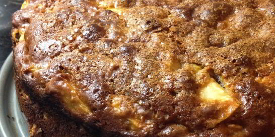 Яблочный пирог на сметане