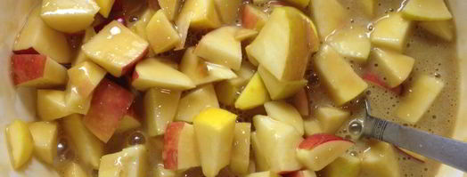 яблочный пирог на сметане. Шаг 2