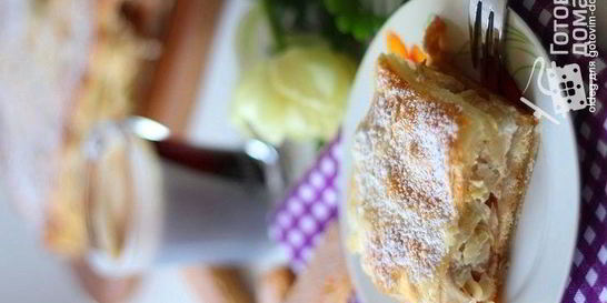 Яблочный пирог с печеньем савоярди