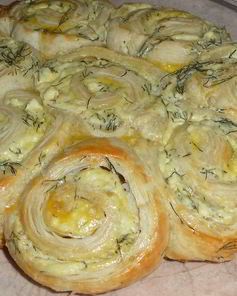 Закусочный пирог с брынзой