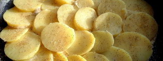 золотистый заливной пирог с рыбой. Шаг 11