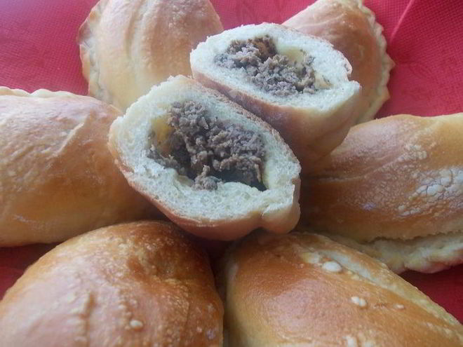 Рецепт домашних пирожков с куриной печенью