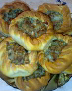 Открытые пирожки с мясом и рисом
