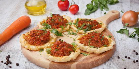 Открытые пирожки с мясом