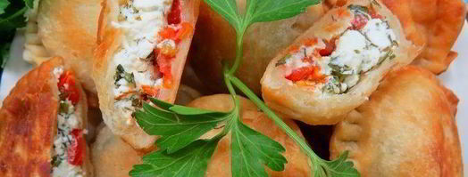 пирожки-бомбочки с фетой, помидорами и зеленью. Шаг 11