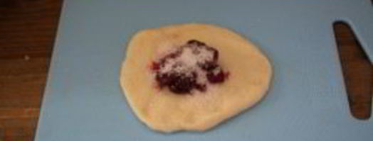 пирожки дрожжевые на кефире. Шаг 3