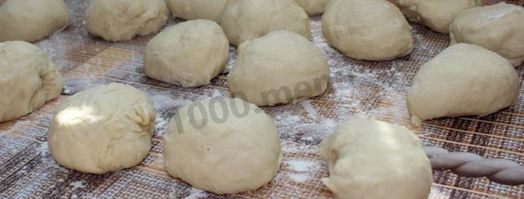 пирожки духовые на дрожжах. Шаг 15